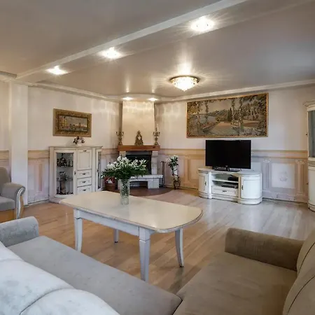 Homestay szállás In A Private House 5 Min From Airport *